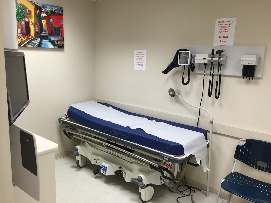 K-W Walk-In Clinic | 100 The Boardwalk, Kitchener, ON N2N 0B4, Canada | Phone: (519) 279-4098