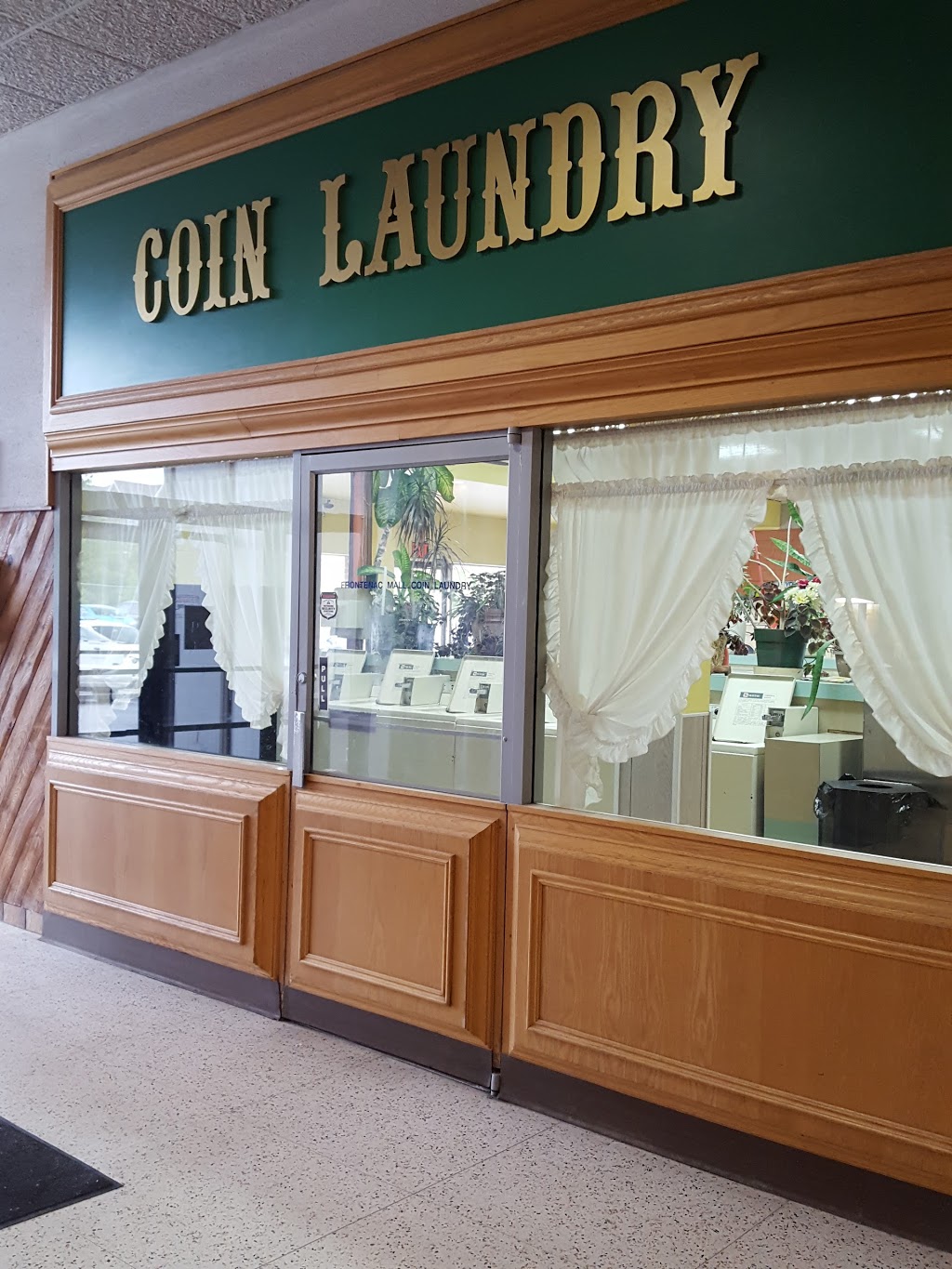 Frontenac Mall Coin Laundry | laundry | 1300 Bath Rd, Kingston, ON K7M 4X4, Canada | 6137672855 OR +1 613-767-2855