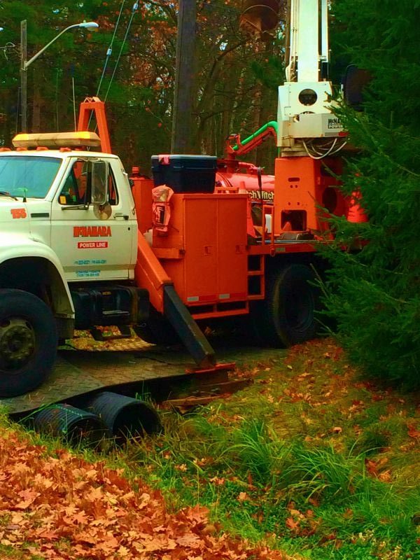 McNamara Powerline Construction Ltd | 131 Concession Rd 5 W, Tiny, ON L0L 2T0, Canada | Phone: (705) 322-0321