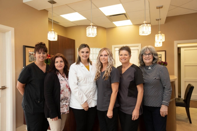 Grimsby Healthy Smiles Center | 159 Main St E, Grimsby, ON L3M 0A3, Canada | Phone: (905) 309-4300