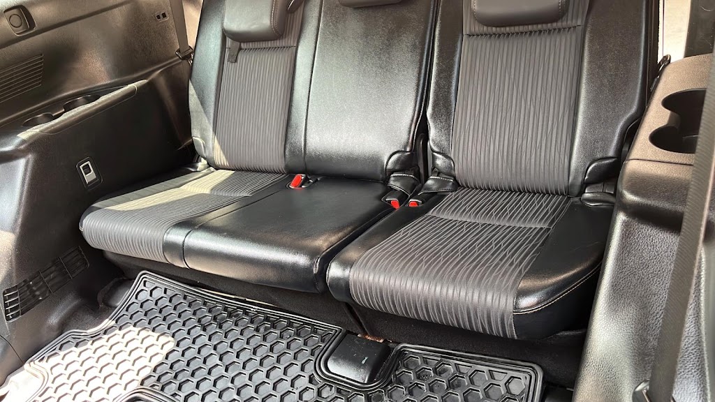 H&R MOBILE DETAILING CAR WASH | 200 Sandringham Crescent, London, ON N6C 5B6, Canada | Phone: (226) 927-6904