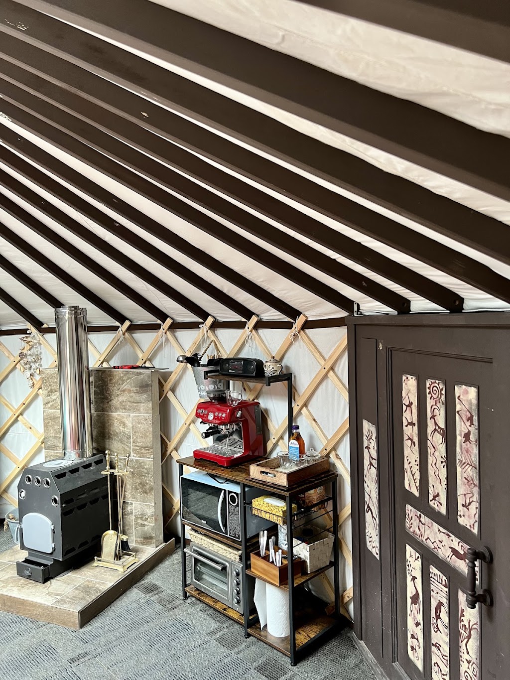 Shanti Yurt | 34 Mountain Lion Pl, Bragg Creek, AB T0L 0K0, Canada | Phone: (403) 588-8080