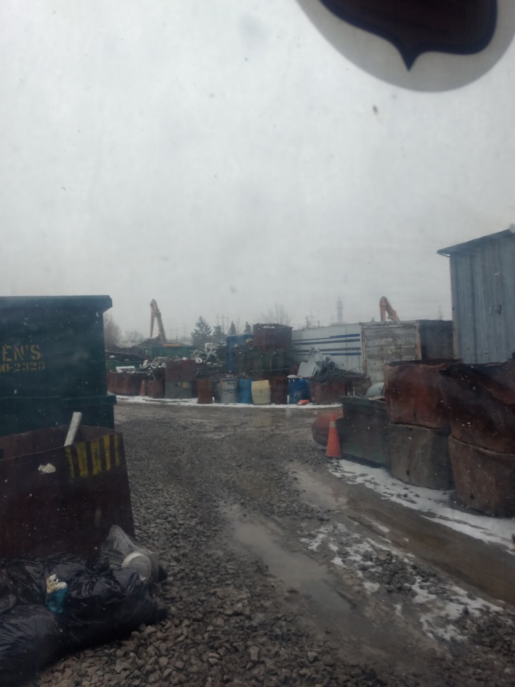 Kens Salvage Co Ltd | 310 Allanburg Rd, Thorold, ON L2V 1A4, Canada | Phone: (905) 680-2323