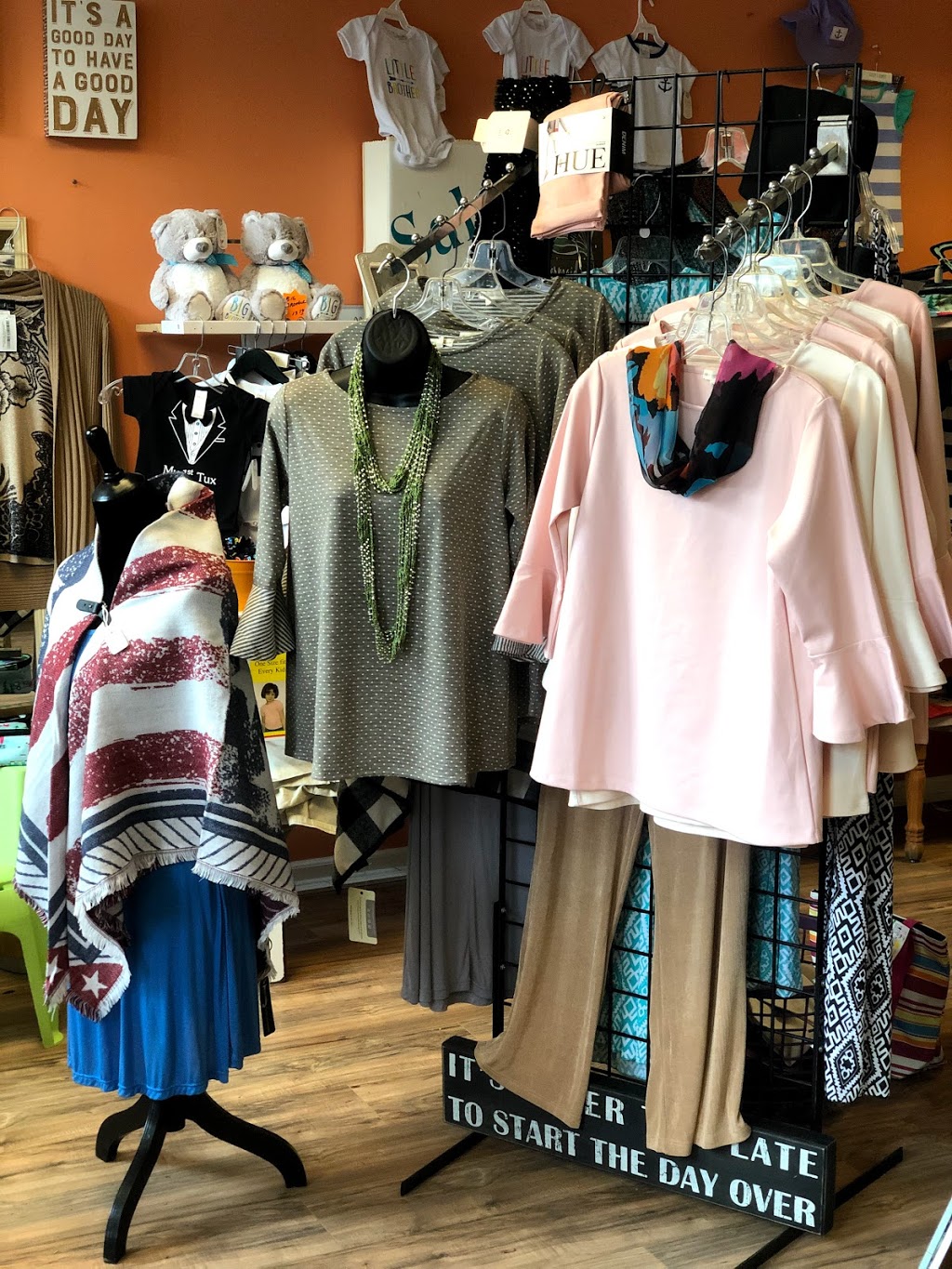 Michael Brothers Unique Boutique | 335 S Water St, Marine City, MI 48039, USA | Phone: (810) 765-0223