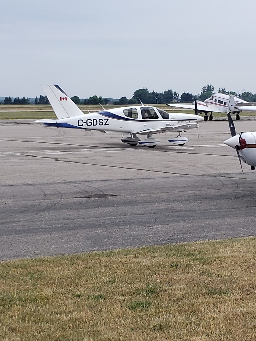 Brantford Flight Centre | 110 Aviation Ave, Brantford, ON N3T 5L7, Canada | Phone: (519) 753-2521