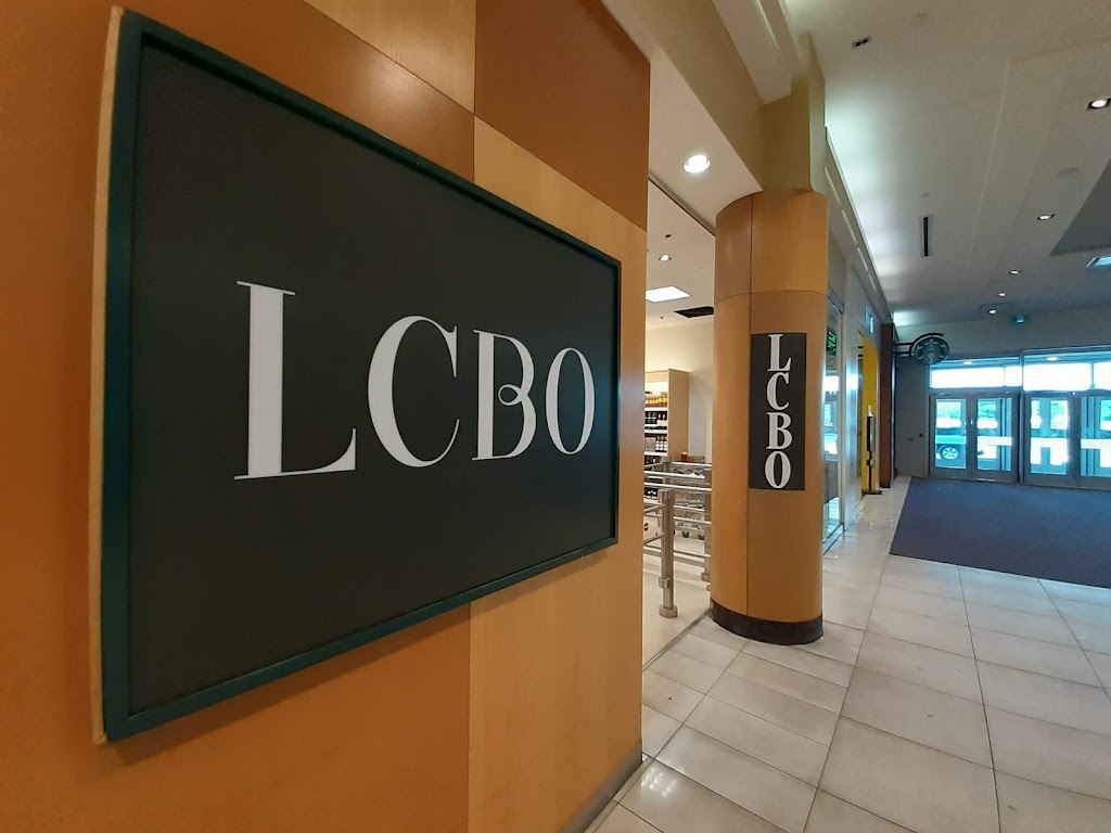 LCBO | 1200 Boulevard St-Laurent #540, Ottawa, ON K1K 3B8, Canada | Phone: (613) 744-4690