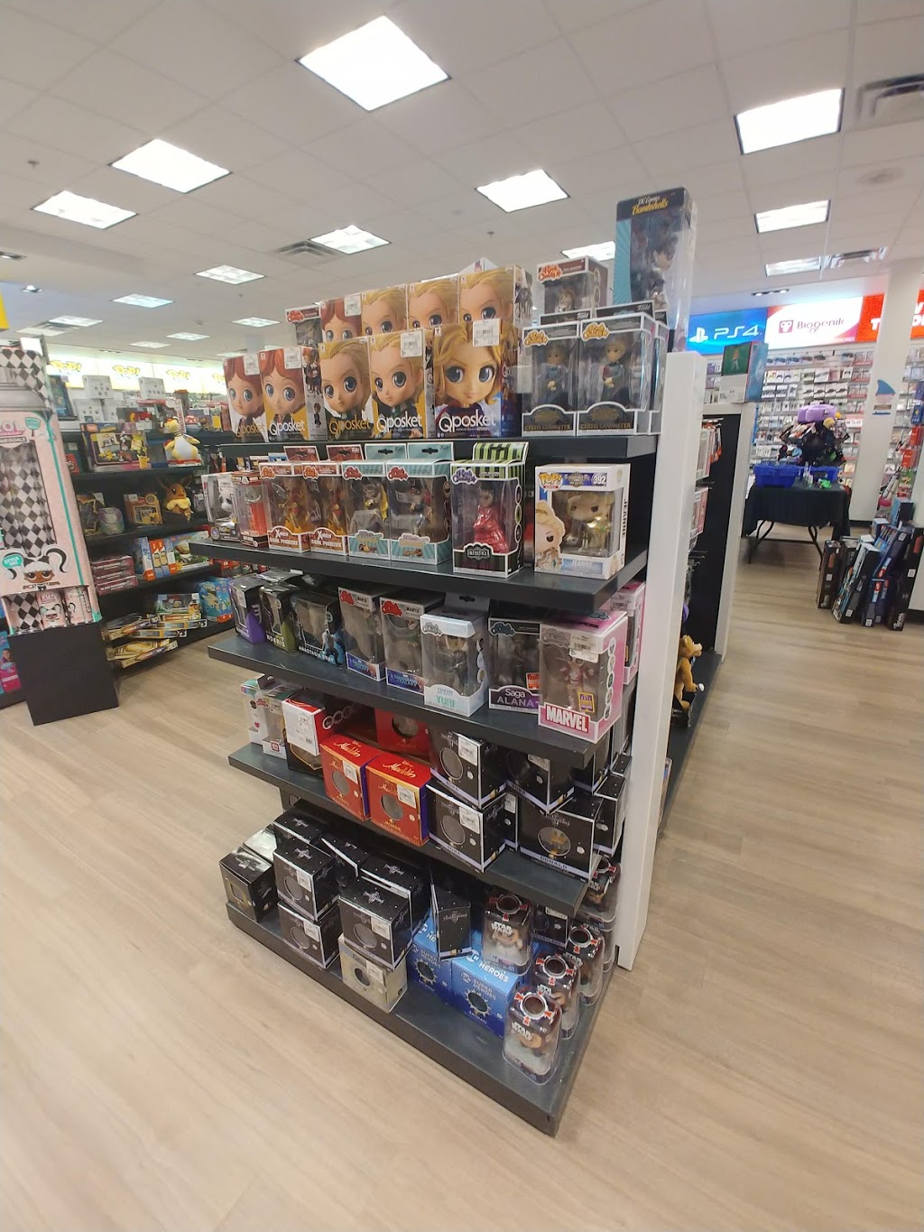 EBX | CF Chinook Centre, 6455 Macleod Trail, Calgary, AB T2H 0K9, Canada | Phone: (403) 212-0213