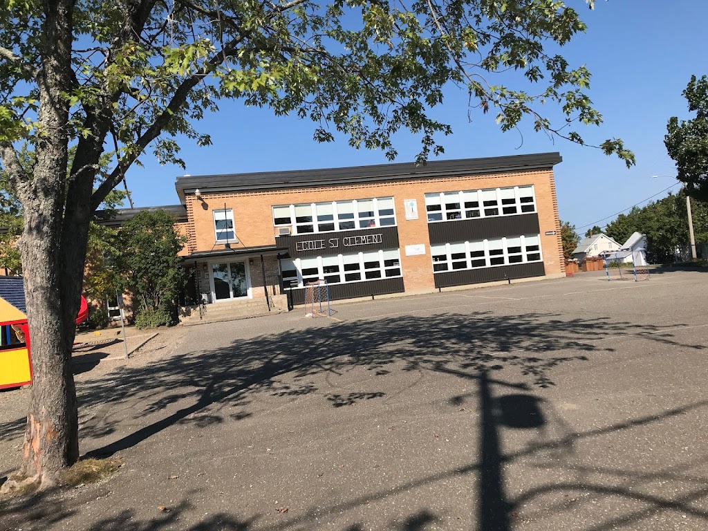 Corp Municipale De St-Clement | 25-A Rue St Pierre, Saint-Clément, QC G0L 2N0, Canada | Phone: (418) 963-2258