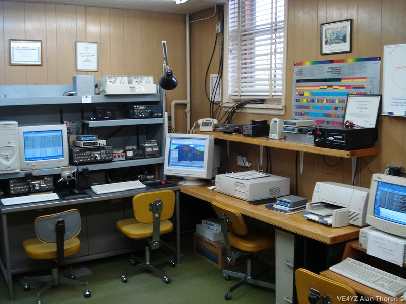 Winnipeg Senior Citizens Radio Club | 598 St Marys Rd 2nd Flr, Winnipeg, MB R2M 3L5, Canada | Phone: (204) 666-8435