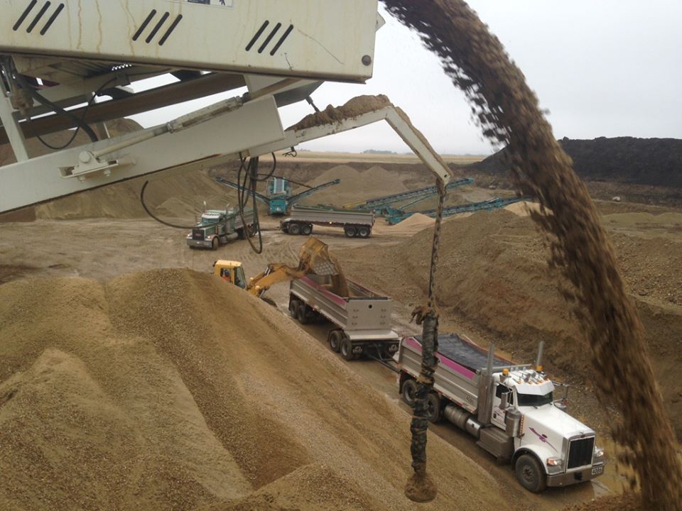 FT Aggregates | 3805 48 Ave, Camrose, AB T4V 2Y9, Canada | Phone: (780) 608-7125