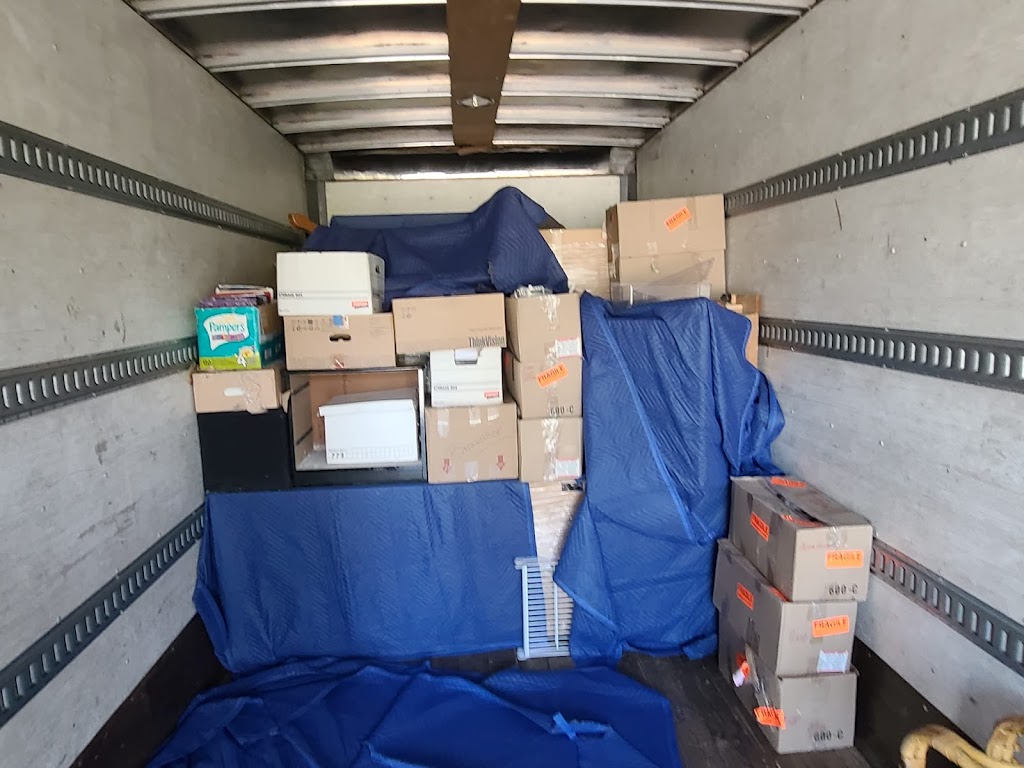 Good Place Movers Abbotsford - Abbotsford Moving Services | 32508 Tulip Crescent, Abbotsford, BC V2T 1R8, Canada | Phone: (604) 615-4471