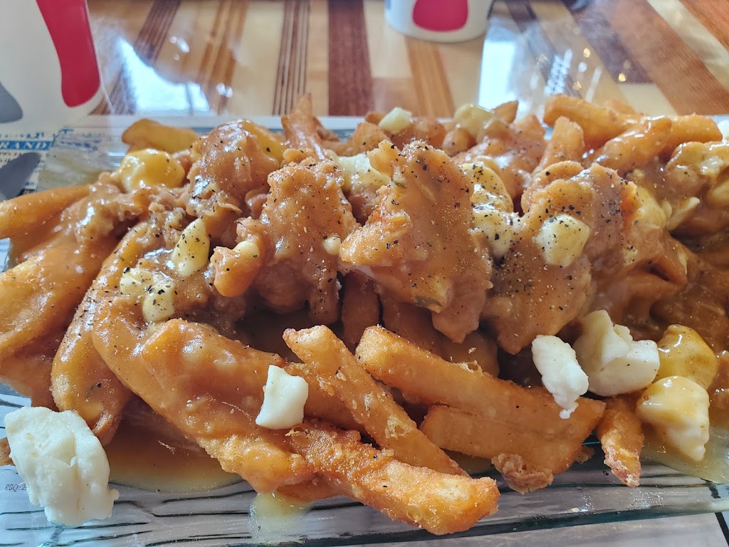 Restaurant Marchand | 128 Rue Melançon, Saint-Bruno, QC G0W 2L0, Canada | Phone: (418) 343-2438