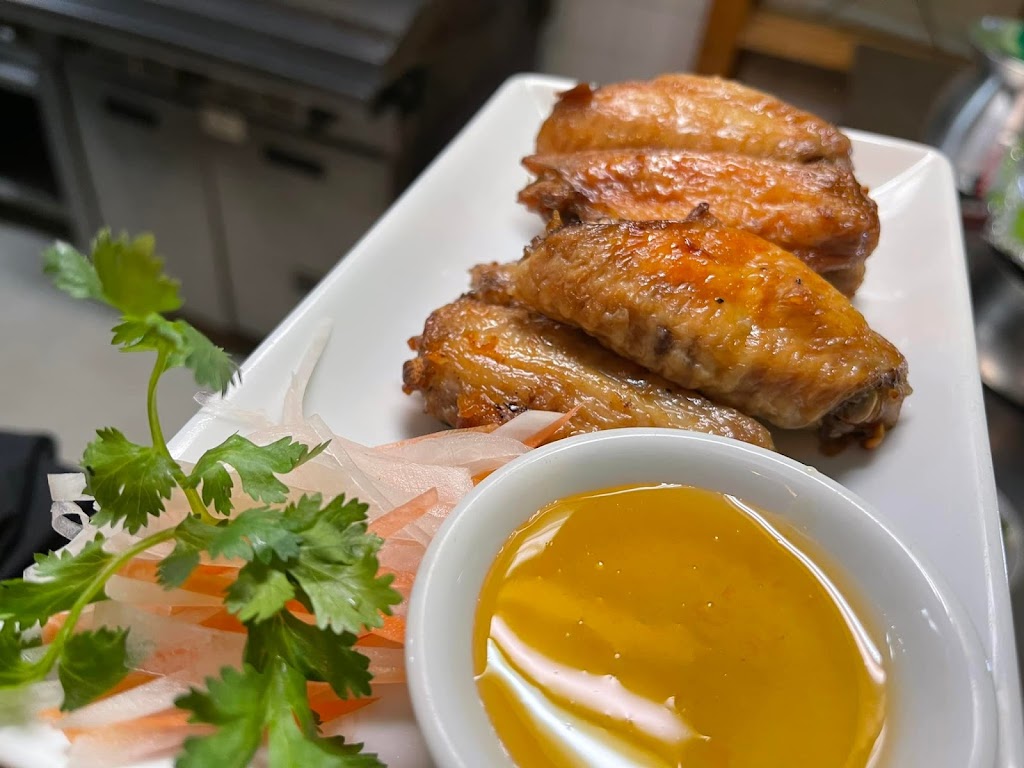 Jasmine Rice Thai Kitchen | 6179 Perth St unit 40, Richmond, ON K0A 2Z0, Canada | Phone: (613) 838-4646