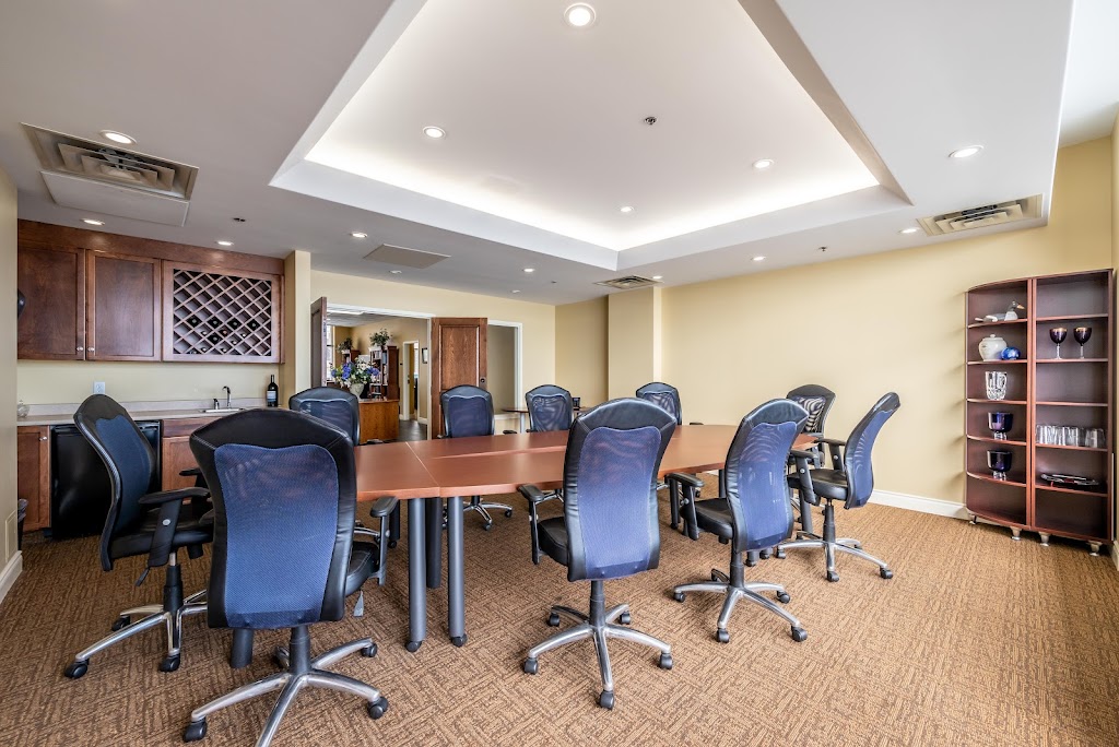 Bedford Professional Office | 647 Bedford Hwy Unit 101, Halifax, NS B3M 0A5, Canada | Phone: (902) 832-7830