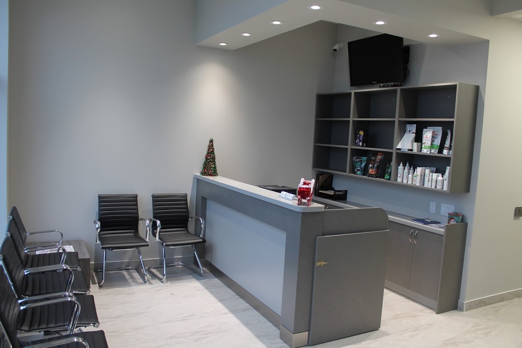 Gardenbrooke Veterinary Hospital | 111-275 Gardenbrooke Trail, Brampton, ON L6P 4M6, Canada | Phone: (905) 794-2233