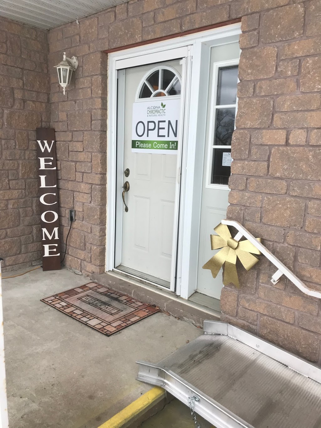 Alcona Chiropractic & Natural Health Centre | 1425 7th Line, Innisfil, ON L9S 4G3, Canada | Phone: (705) 431-0505