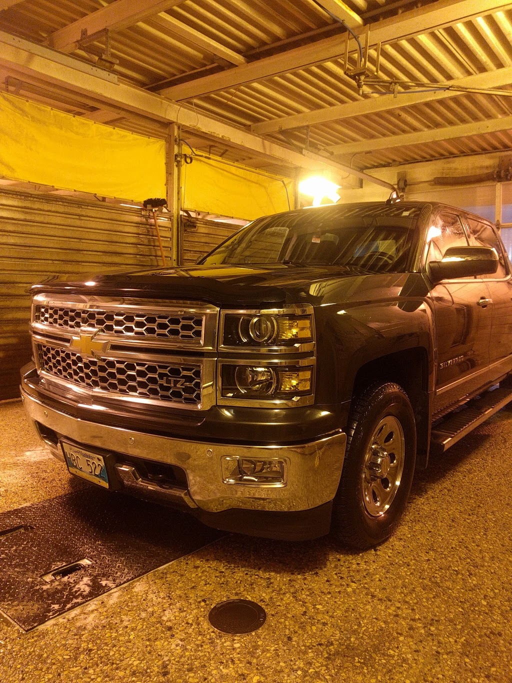 HUSKY | 3705 Portage Ave, Winnipeg, MB R3K 0X4, Canada | Phone: (204) 888-0885