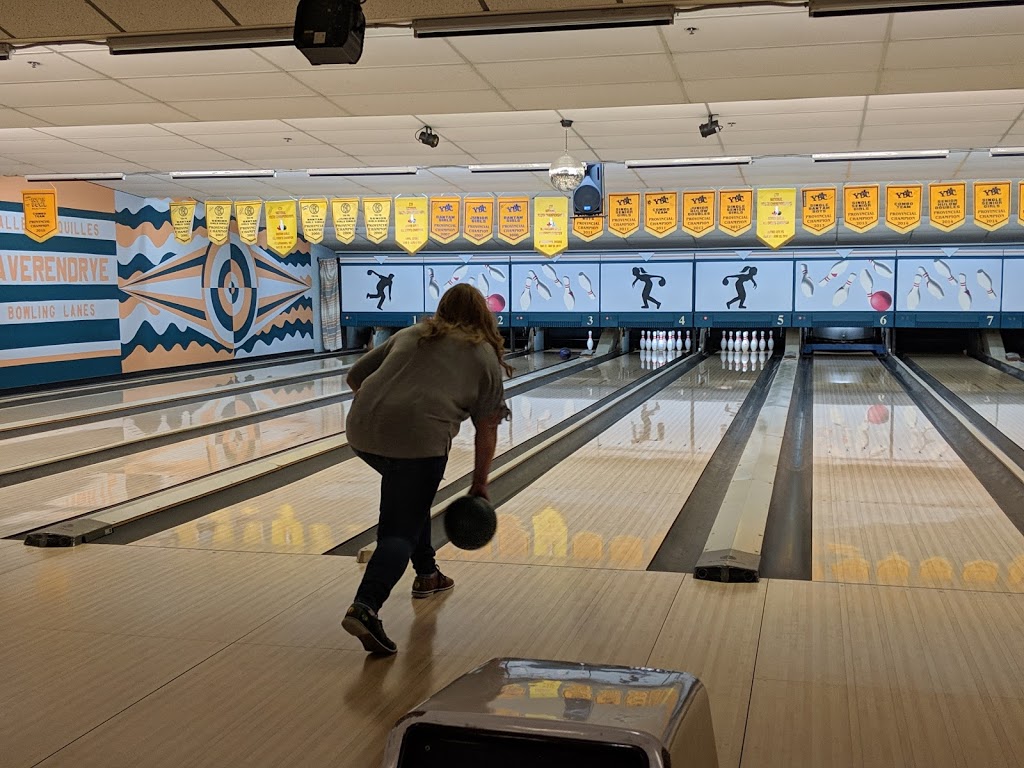 LaVérendrye Bowling Lanes | 614 Des Meurons St, Winnipeg, MB R2H 2P9, Canada | Phone: (204) 237-4137