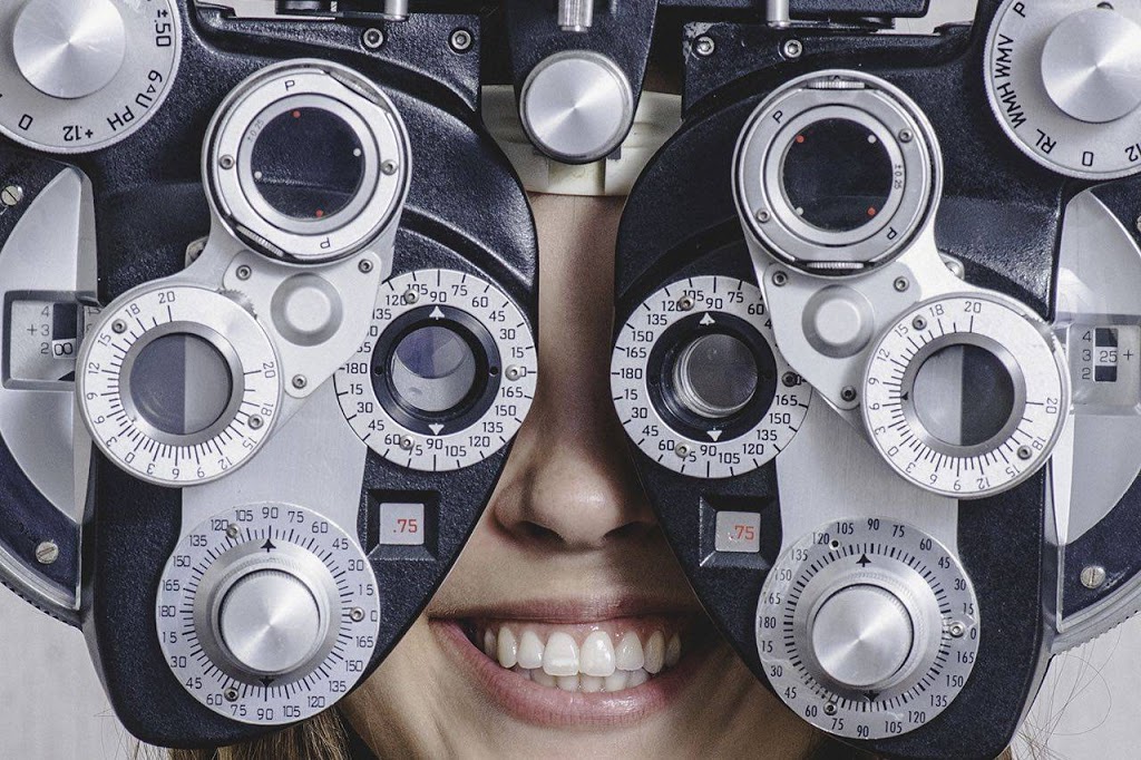 Eye Clinic Markham | 8312 McCowan Rd #202, Unionville, ON L3P 8E1, Canada | Phone: (905) 944-9088