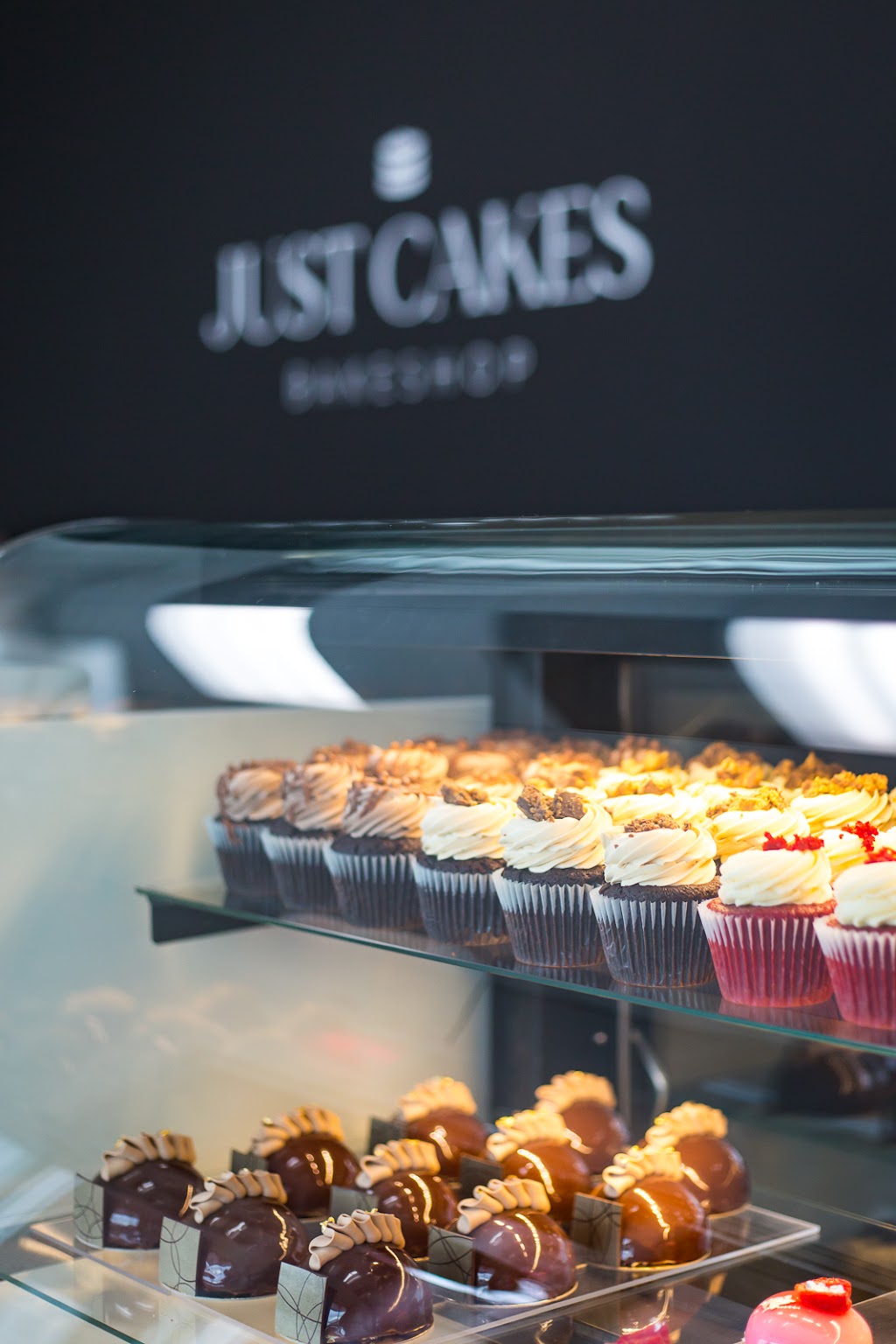Just Cakes Bakeshop - Cloverdale | 17767 64 Ave Unit #103, Surrey, BC V3S 1Z2, Canada | Phone: (604) 575-0264