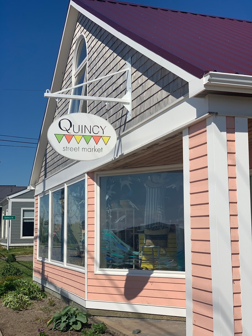 Quincy Street Market | 15876 Central Ave, Inverness, NS B0E 1N0, Canada | Phone: (902) 258-3388