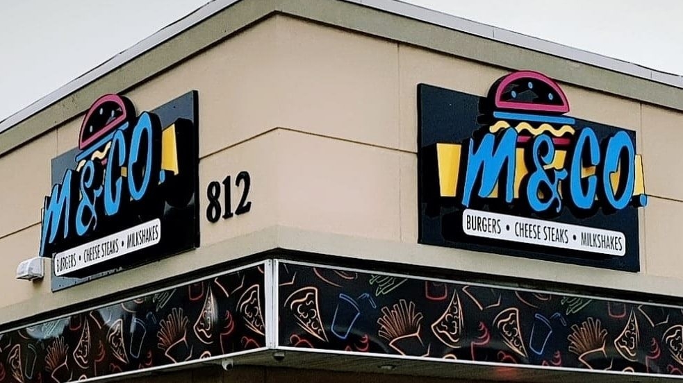 M&CO Burgers Mississauga | 812 Britannia Rd W Unit 101, Mississauga, ON L5V 2W1, Canada | Phone: (905) 997-5558
