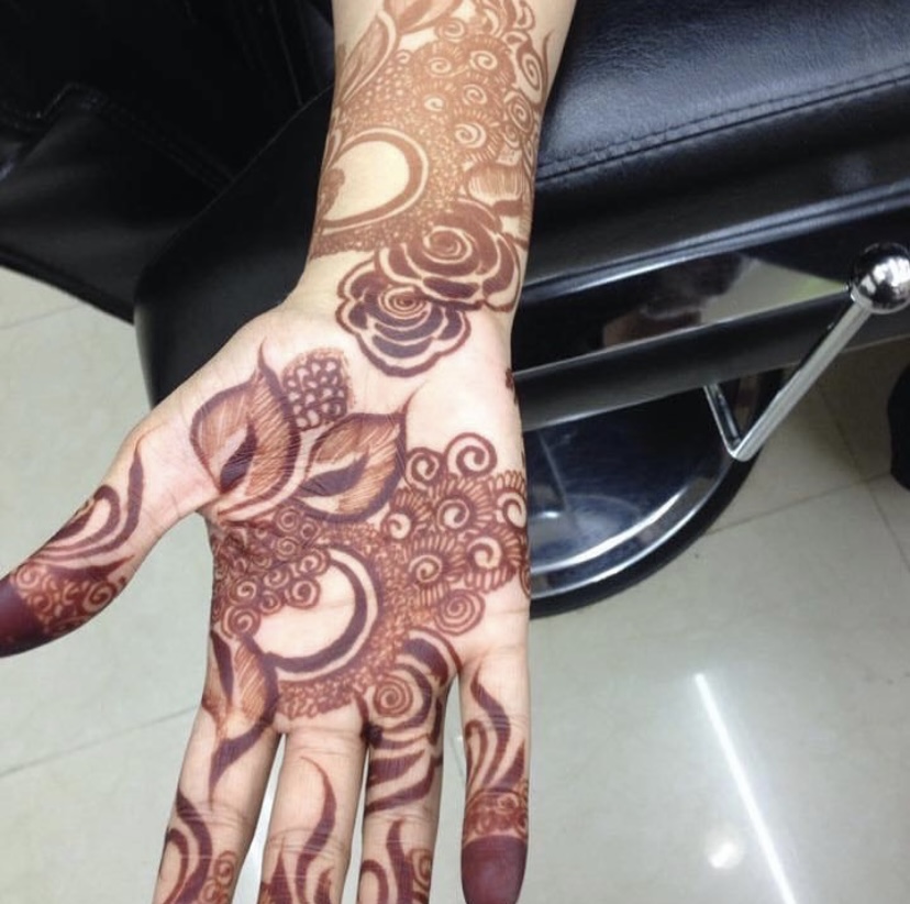 Humaira makeup hair &henna | Burnt Elm Dr, Brampton, ON L7A 1T4, Canada | Phone: (647) 669-5739