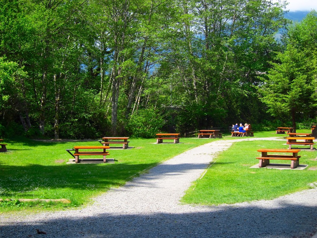Shannon Falls Provincial Park | BC-97, Squamish-Lillooet D, BC V0N 1T0, Canada | Phone: (800) 689-9025