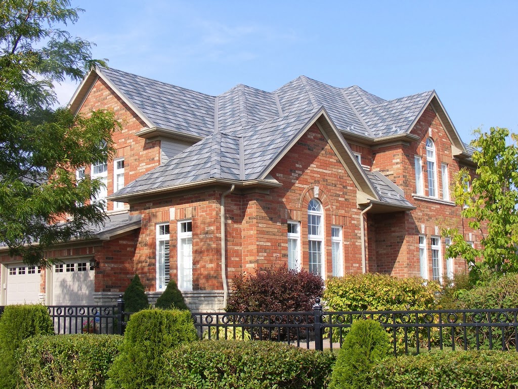 New Steel Roofers | 190 Brockley Dr Unit #1, Hamilton, ON L8E 3C5, Canada | Phone: (905) 543-1623