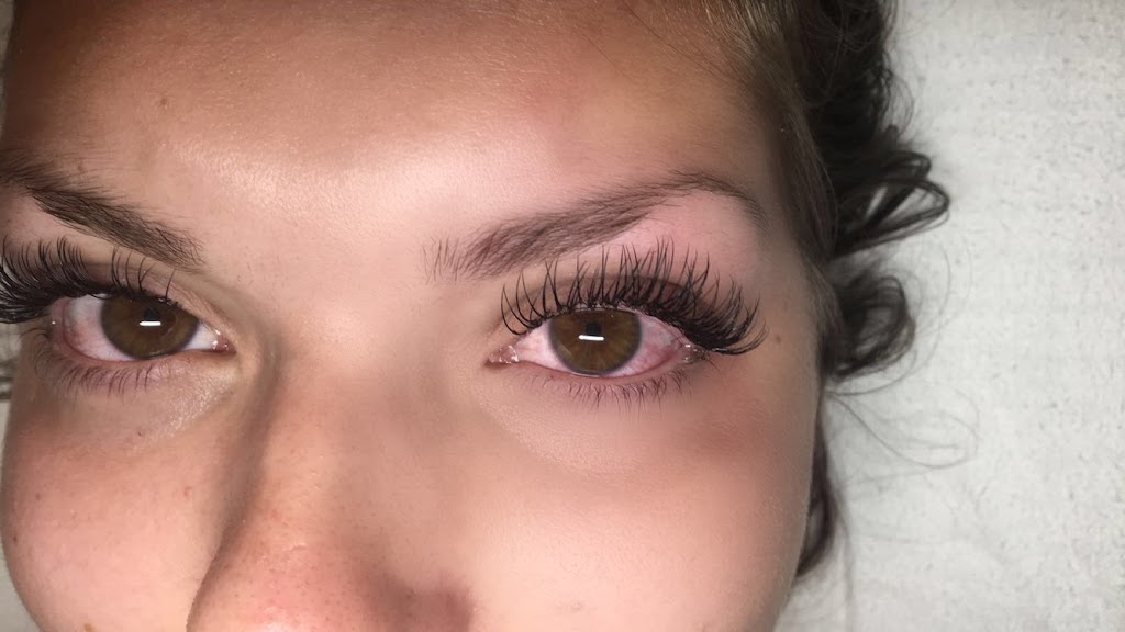 Binbrook Eyelash Extensions | 64 Etherington Crescent, Binbrook, ON L0R 1C0, Canada | Phone: (905) 818-5630