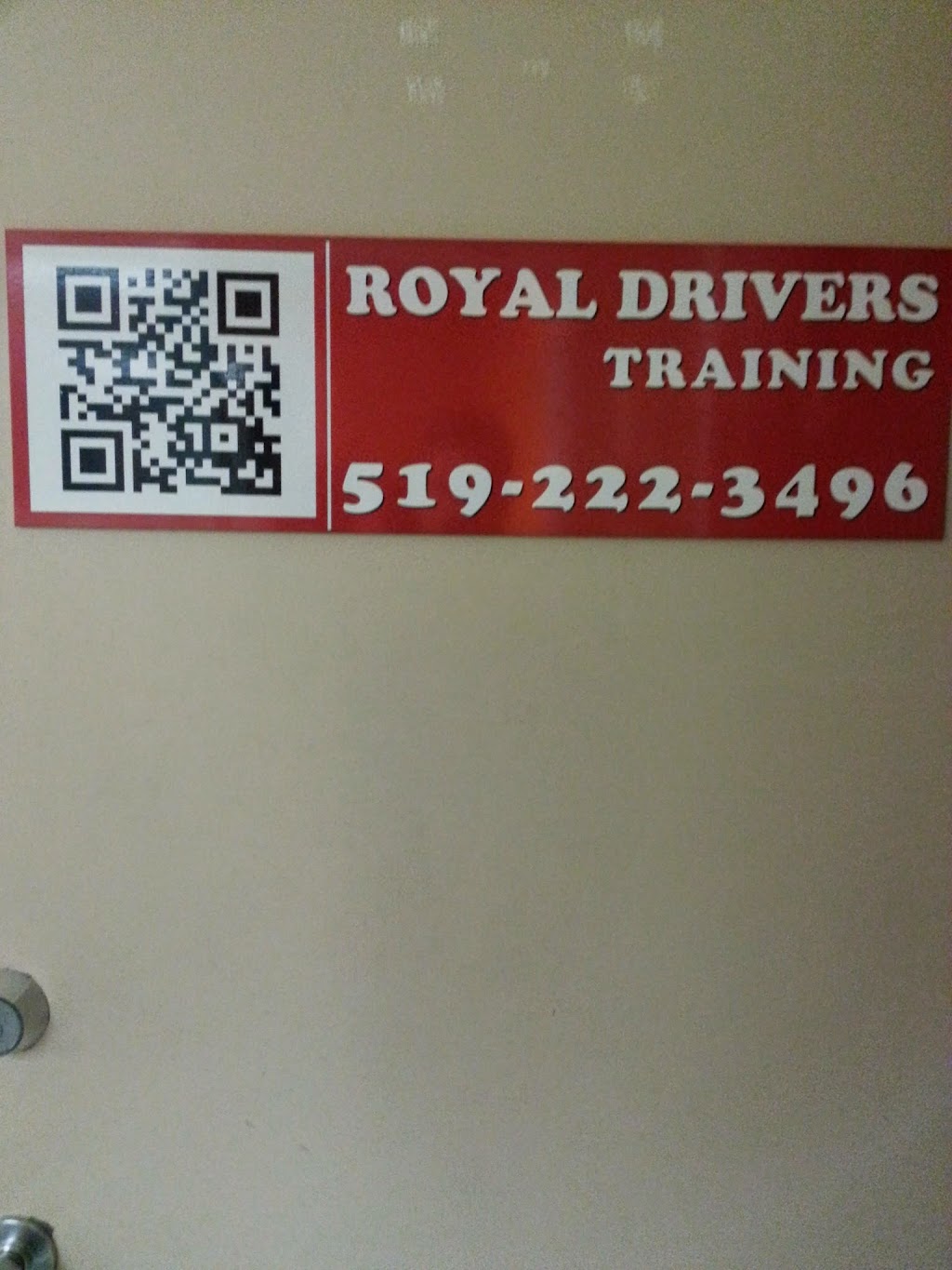 Royal Drivers of Canada | Driving School Lindsay | 152 Springdale Dr, Lindsay, ON K9V 0N1, Canada | Phone: (705) 289-0289