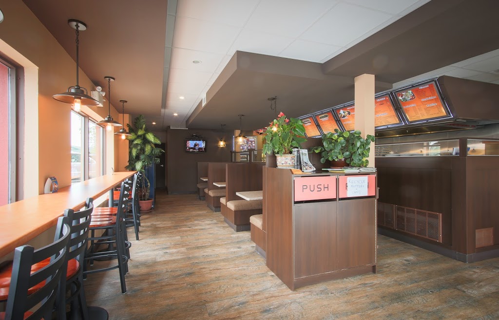 Garrison Grill | 385 Garrison Rd, Fort Erie, ON L2A 1N1, Canada | Phone: (905) 871-2586