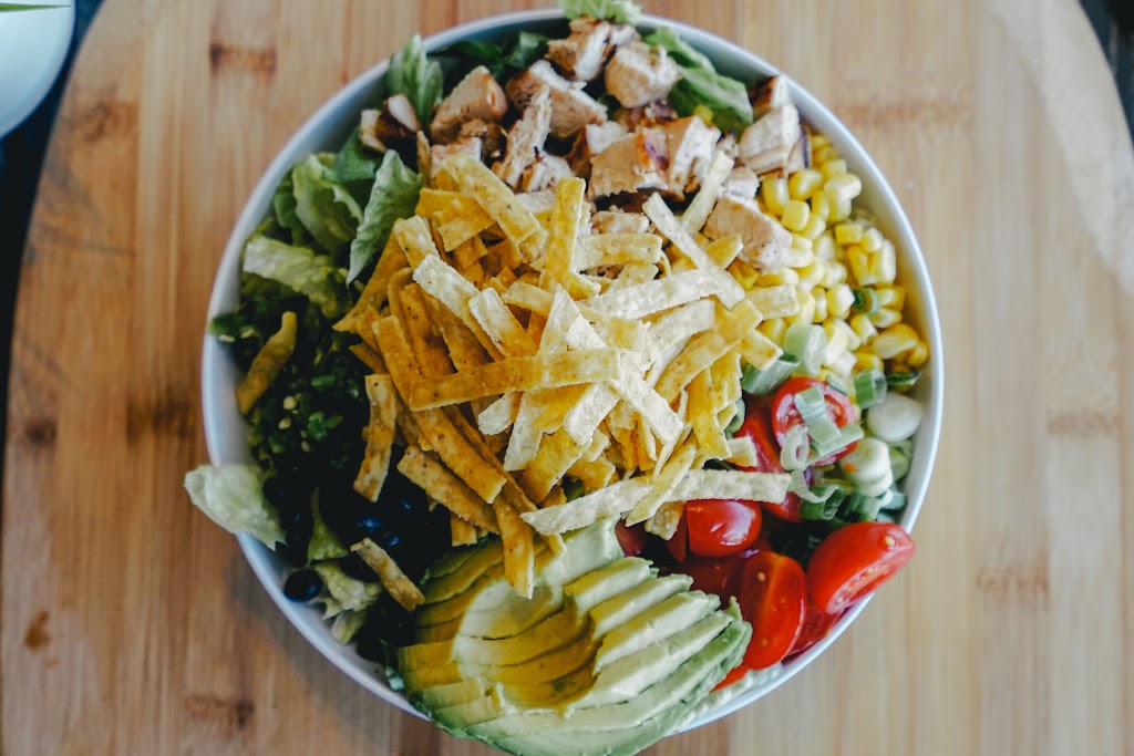 CoreLife Eatery | 1595 Niagara Falls Blvd, Buffalo, NY 14226, USA | Phone: (716) 276-0071