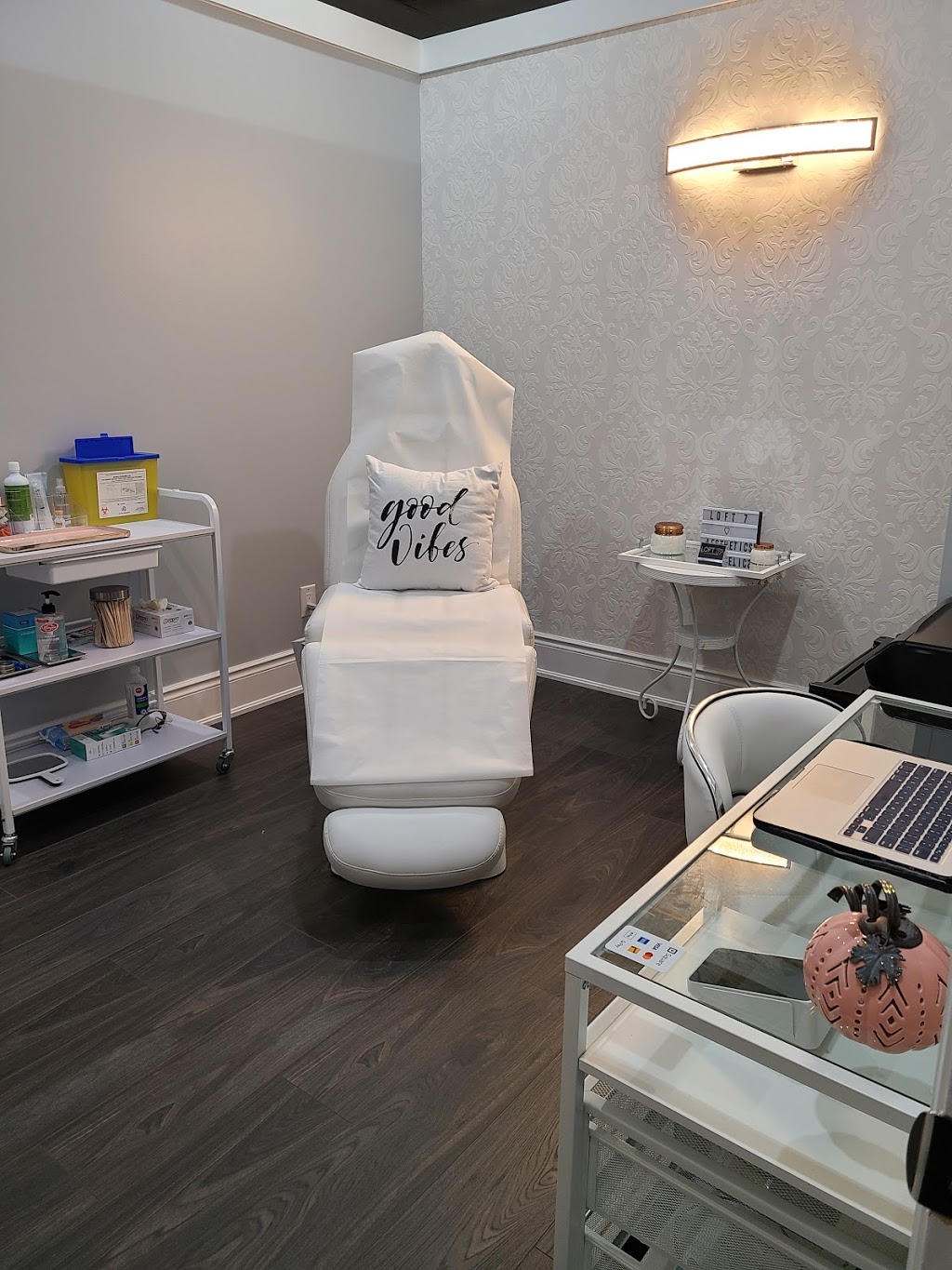 Loft 7 Aesthetics | 3111 Dufferin St Unit 206, North York, ON M6A 2S7, Canada | Phone: (289) 668-2100