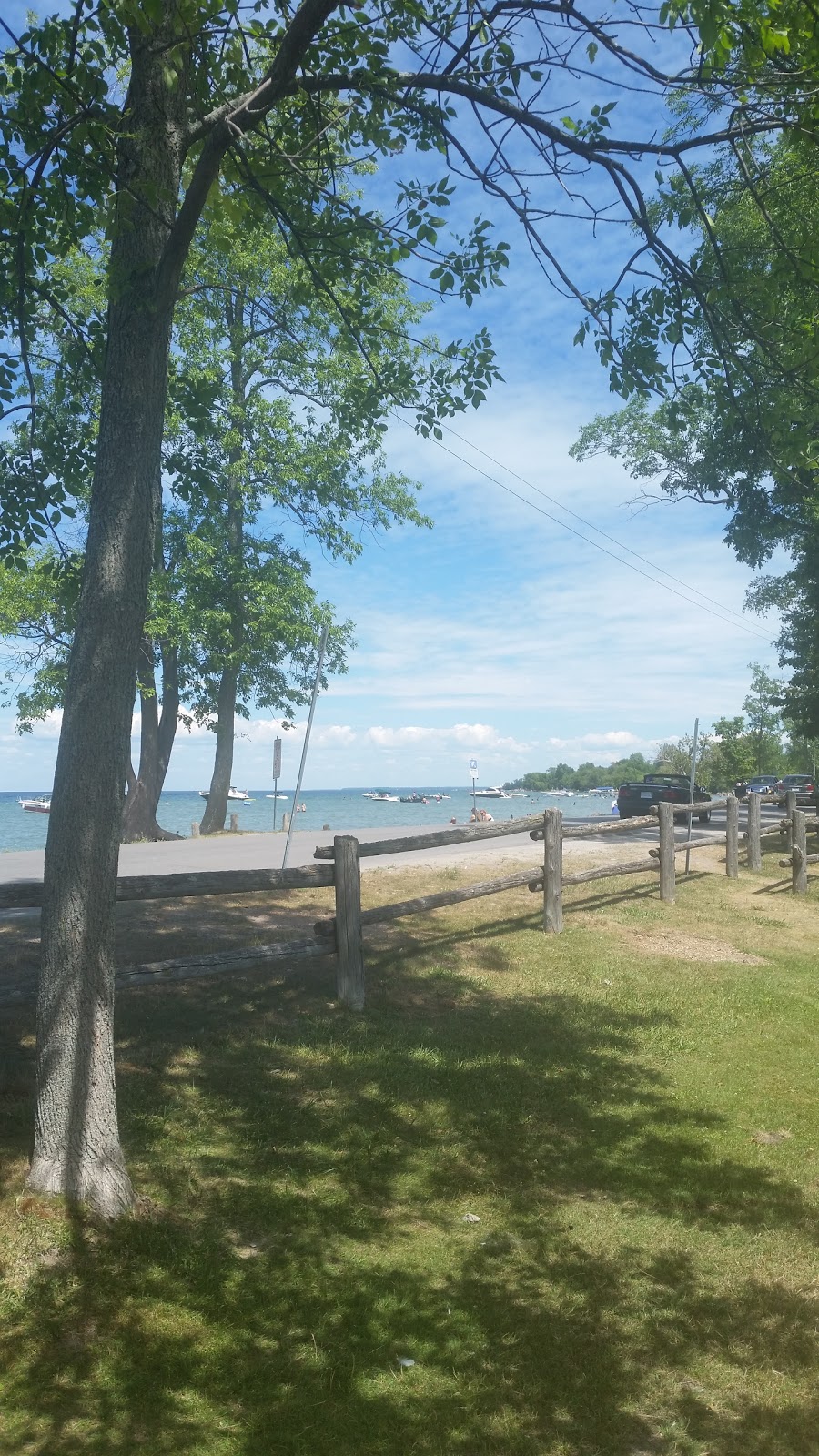 Willow Beach Park | 1506 Metro Rd N, Willow Beach, ON L0E 1S0, Canada | Phone: (905) 476-4301