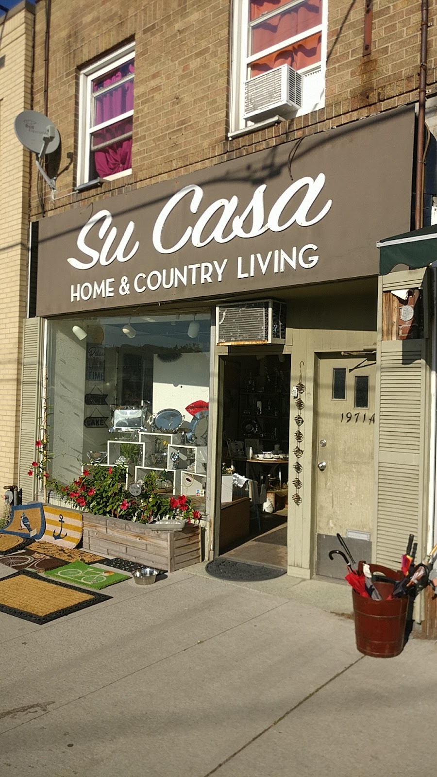Su Casa Design Inc | 1971 Avenue Rd, North York, ON M5M 4A1, Canada | Phone: (416) 483-7887