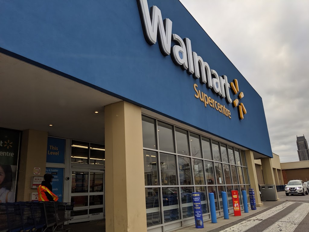 Walmart | 100 City Centre Dr, Mississauga, ON L5B 2G7, Canada | Phone: (905) 270-9300