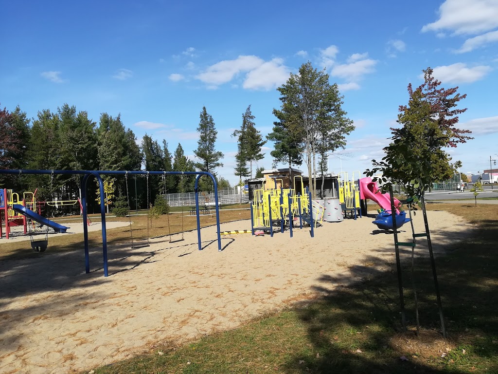Parc de lHortensia | 1680 Rue de lHortensia, Terrebonne, QC J7M 0B1, Canada | Phone: (450) 961-2001