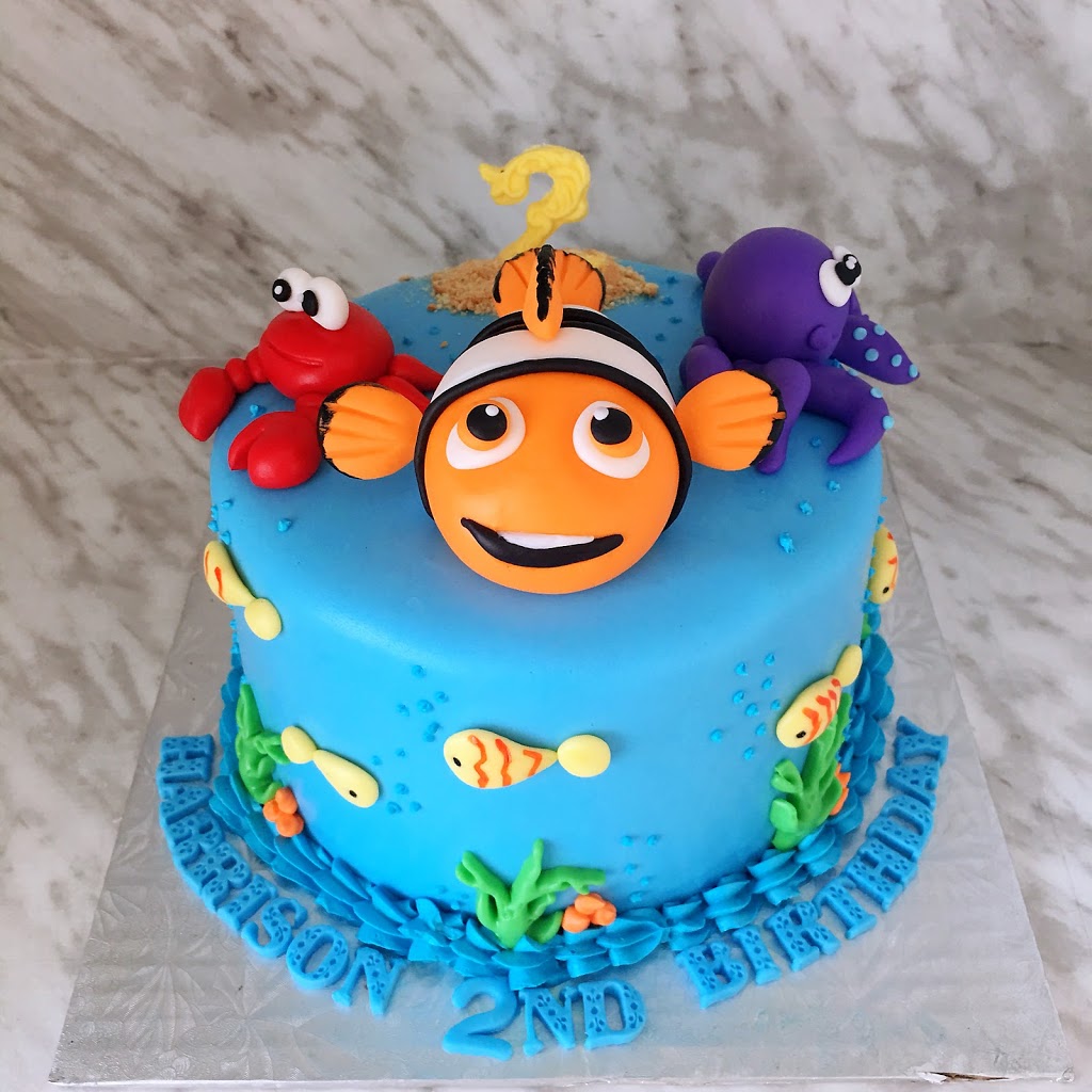 Floral Cake | 3-2790 Pembina Hwy, Winnipeg, MB R3T 2H8, Canada | Phone: (204) 615-6668