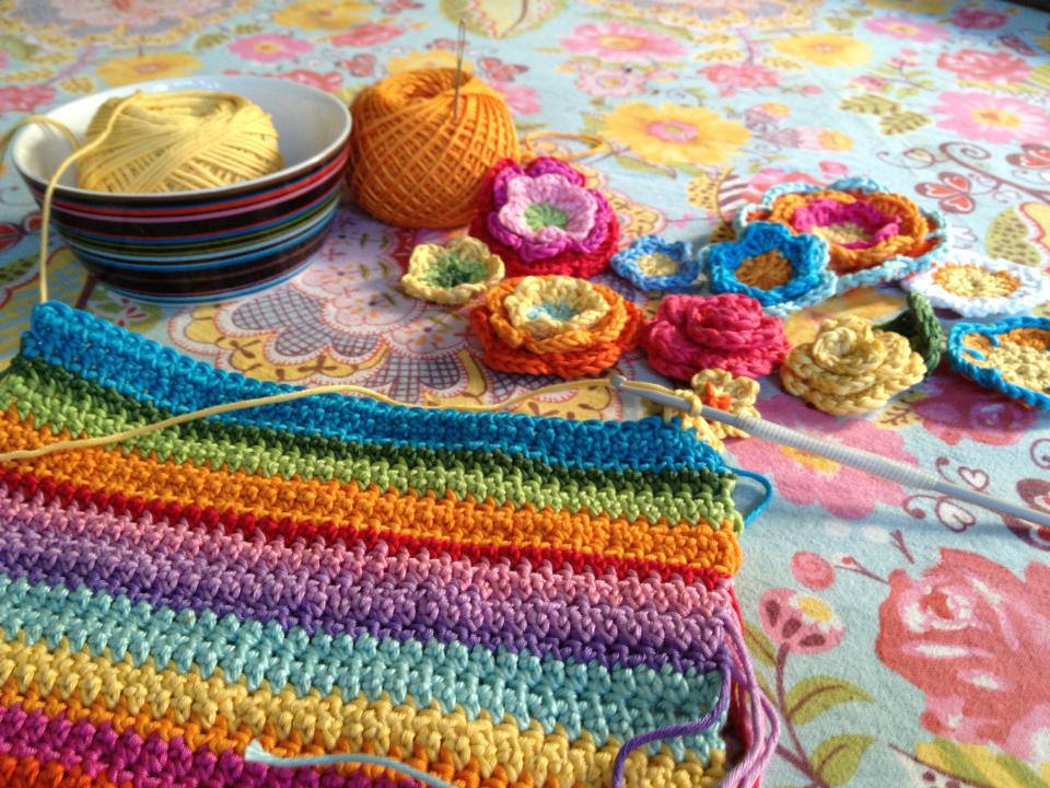 Modern Bee (Bee Modern Fabrics & Yarns) | 1507 Niagara Stone Rd, Virgil, ON L0S 1T0, Canada | Phone: (905) 468-8190