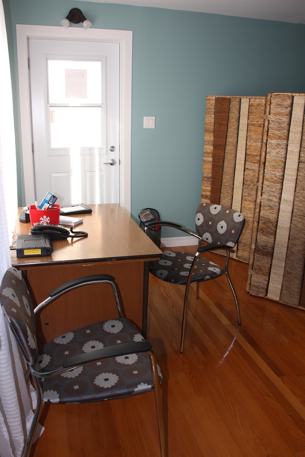 Joelle Dube, physiothérapeute | 19 Avenue de Gaspé O, Saint-Jean-Port-Joli, QC G0R 3G0, Canada | Phone: (418) 358-0726