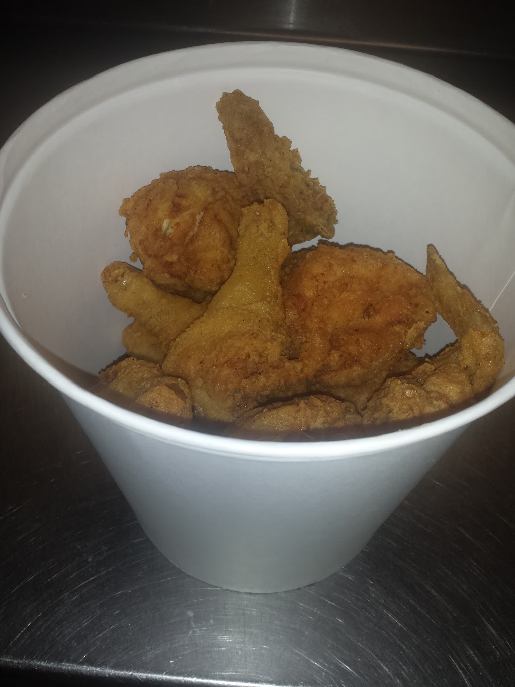 Frankies | 170 Brantwood Park Road, Brantford, ON N3P 1N7, Canada | Phone: (519) 751-8962