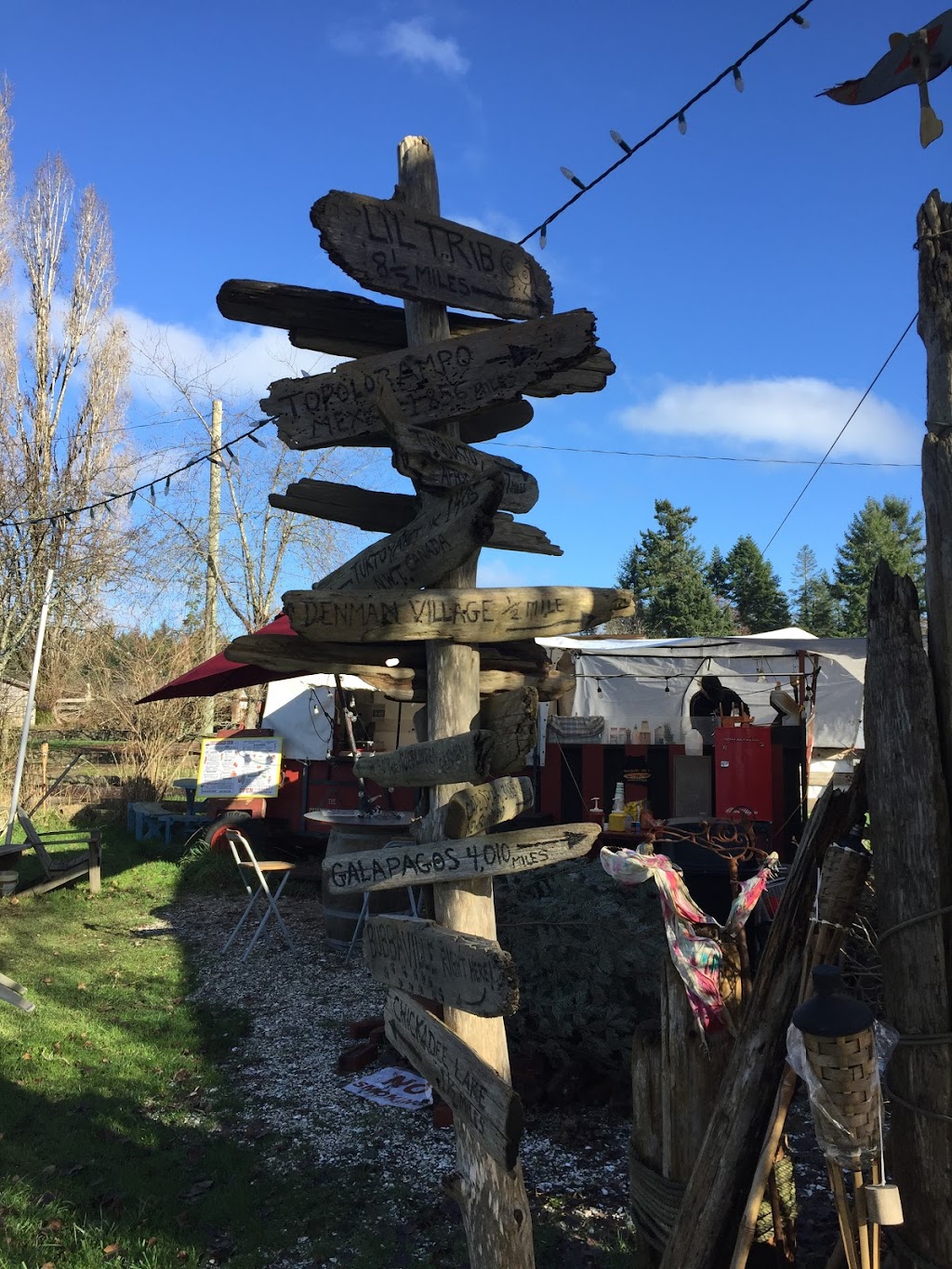 Shack N Wagon | 2830 Piercy Rd, Denman Island, BC V0R 1T0, Canada | Phone: (250) 335-2278