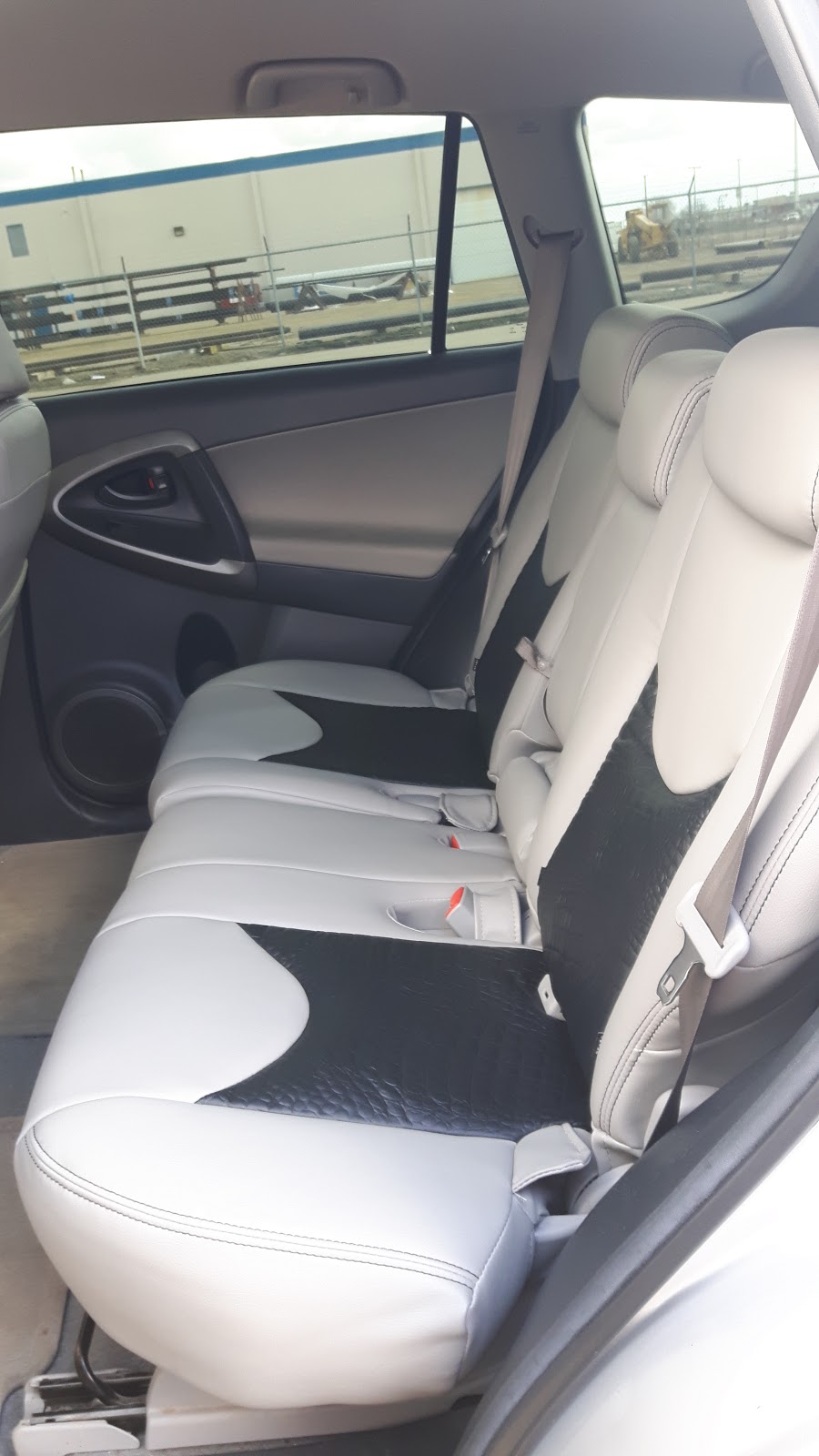Automotive Leather of Regina | 1026 Bayda Crescent, Regina, SK S4N 6Y5, Canada | Phone: (306) 529-2107