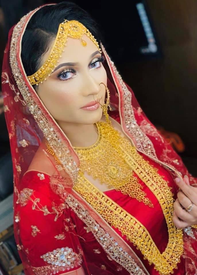 SAVERA MAKEUP ARTISTRY | 785 Bennett Crescent, Oshawa, ON L1K 1T7, Canada | Phone: (647) 278-4470