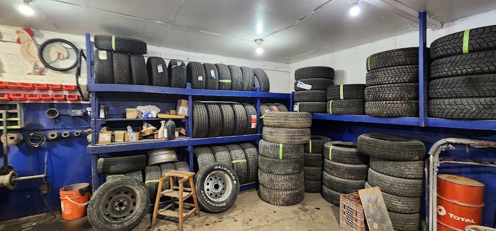 Garage René Girard | 2985 Bd du Royaume, Jonquière, QC G7X 7V3, Canada | Phone: (418) 548-3306