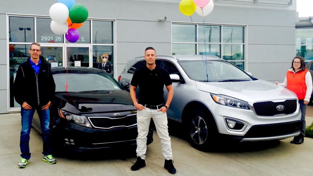 Car Max Canada | 2030 16 Ave NE, Calgary, AB T2E 1L3, Canada | Phone: (403) 250-5858