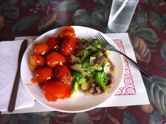 Wongs House Restaurant | Conception Bay Hwy, Holyrood, NL A0A 2R0, Canada | Phone: (709) 229-7628