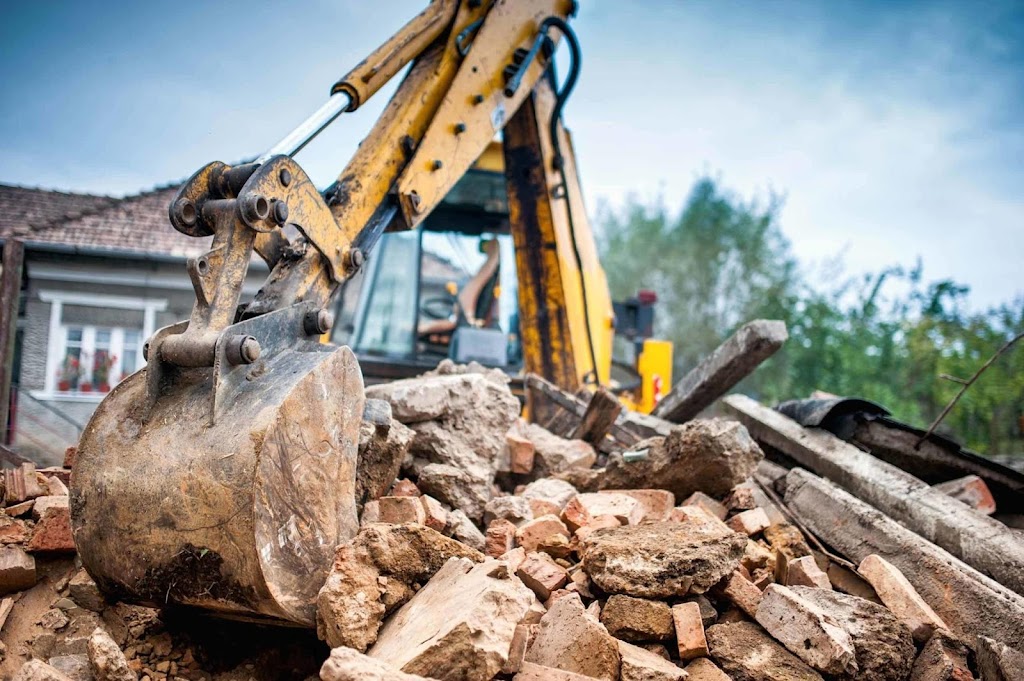 Rockridge Industrial Services Inc | 2899 Maurice Ln, Victoria, BC V9B 5L5, Canada | Phone: (250) 658-1001