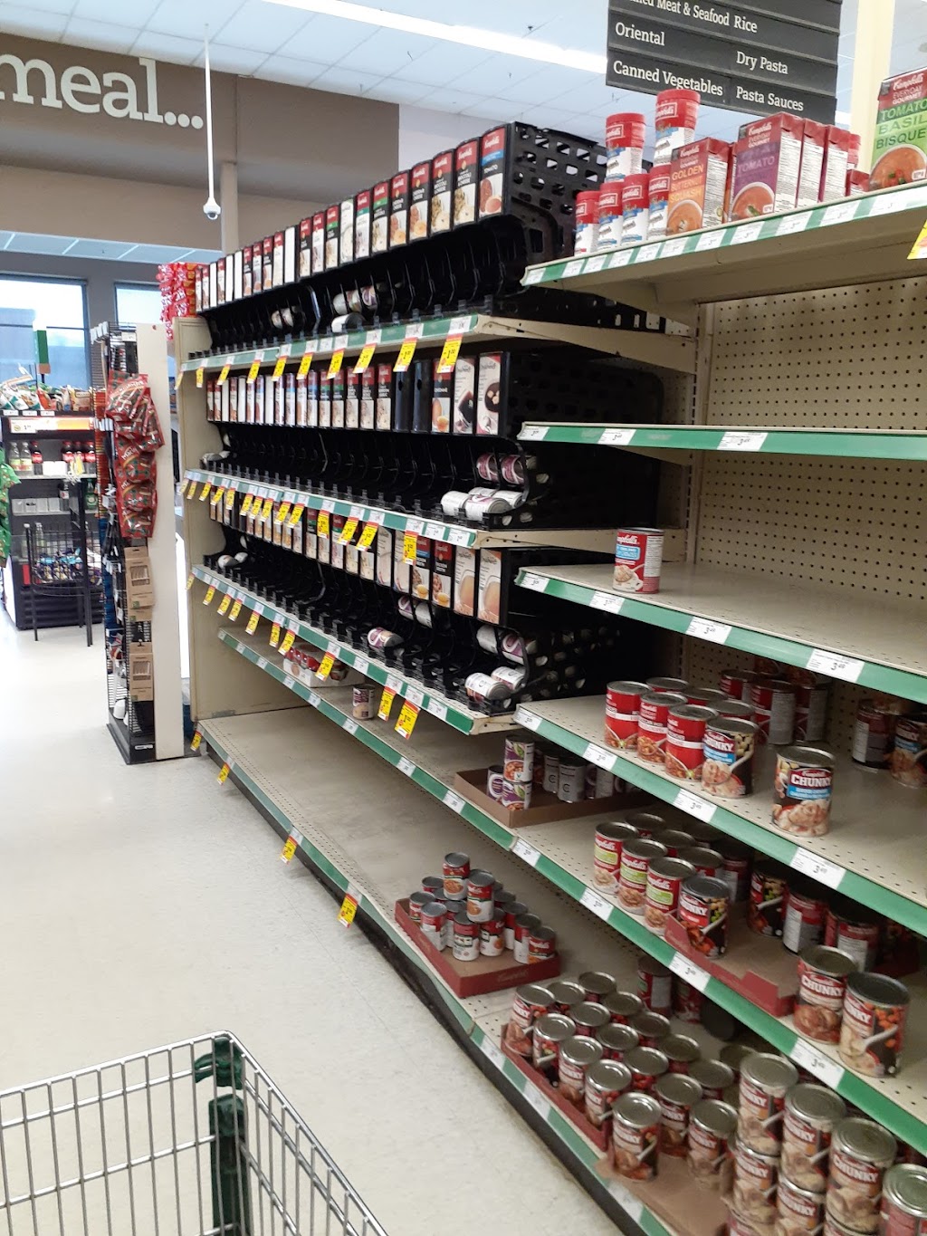 IGA Claresholm | 4920 1 St W, Claresholm, AB T0L 0T0, Canada | Phone: (403) 625-2555